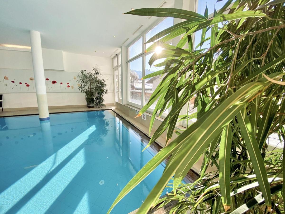 Hotel Garni Philipp แซร์เฟาส์ ภายนอก รูปภาพ