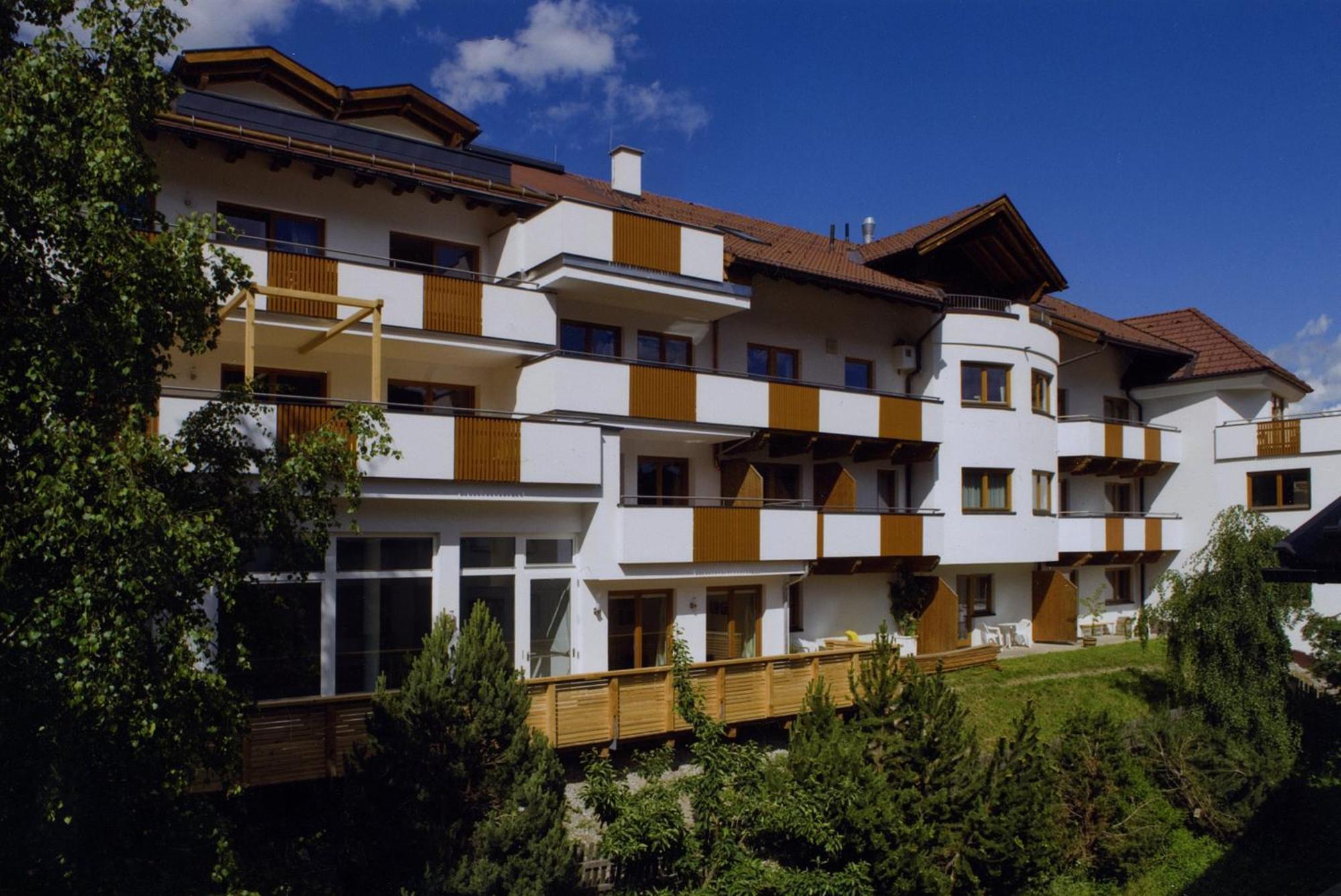 Hotel Garni Philipp แซร์เฟาส์ ภายนอก รูปภาพ